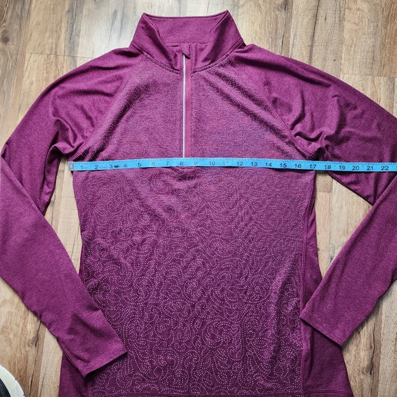 Women's Old Navy Active GoDry Long Sleeve Running Top w/ Thumb Holes Size Medium - Picture 9 of 13